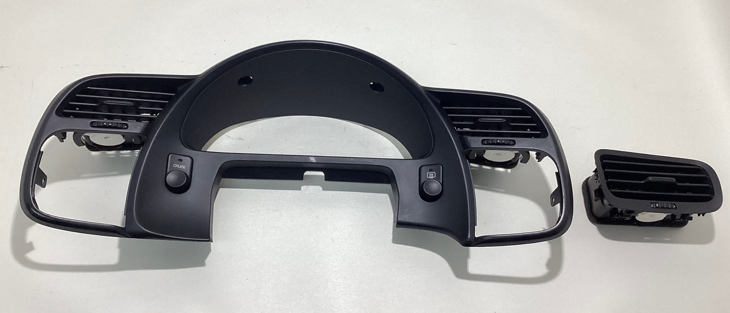 2000-2009 Honda S2000 OEM Cluster Surround Trim / AC Vents / HS006 - Image 2