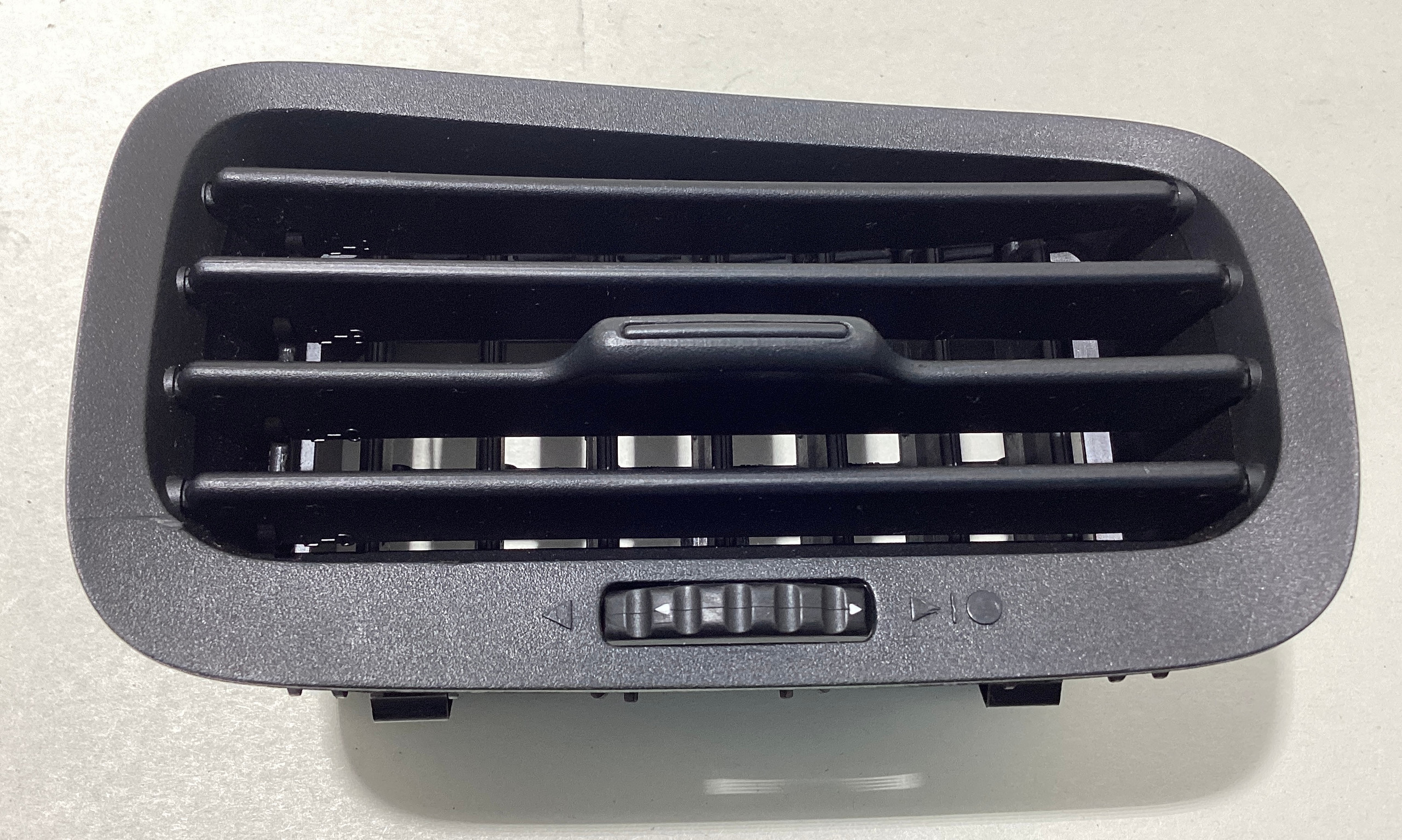 2000-2009 Honda S2000 OEM Cluster Surround Trim / AC Vents / HS006 - Image 10