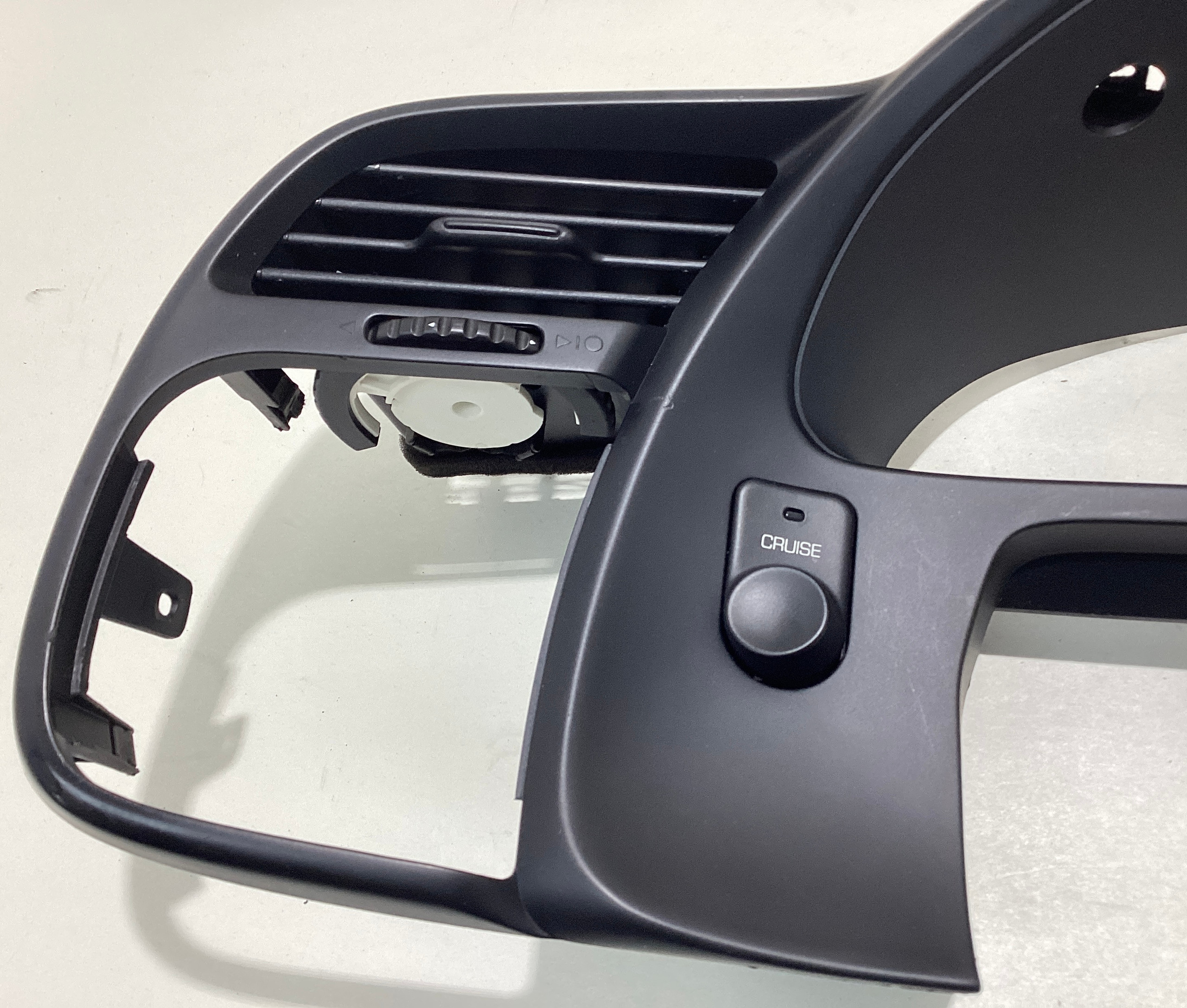 2000-2009 Honda S2000 OEM Cluster Surround Trim / AC Vents / HS006 - Image 3