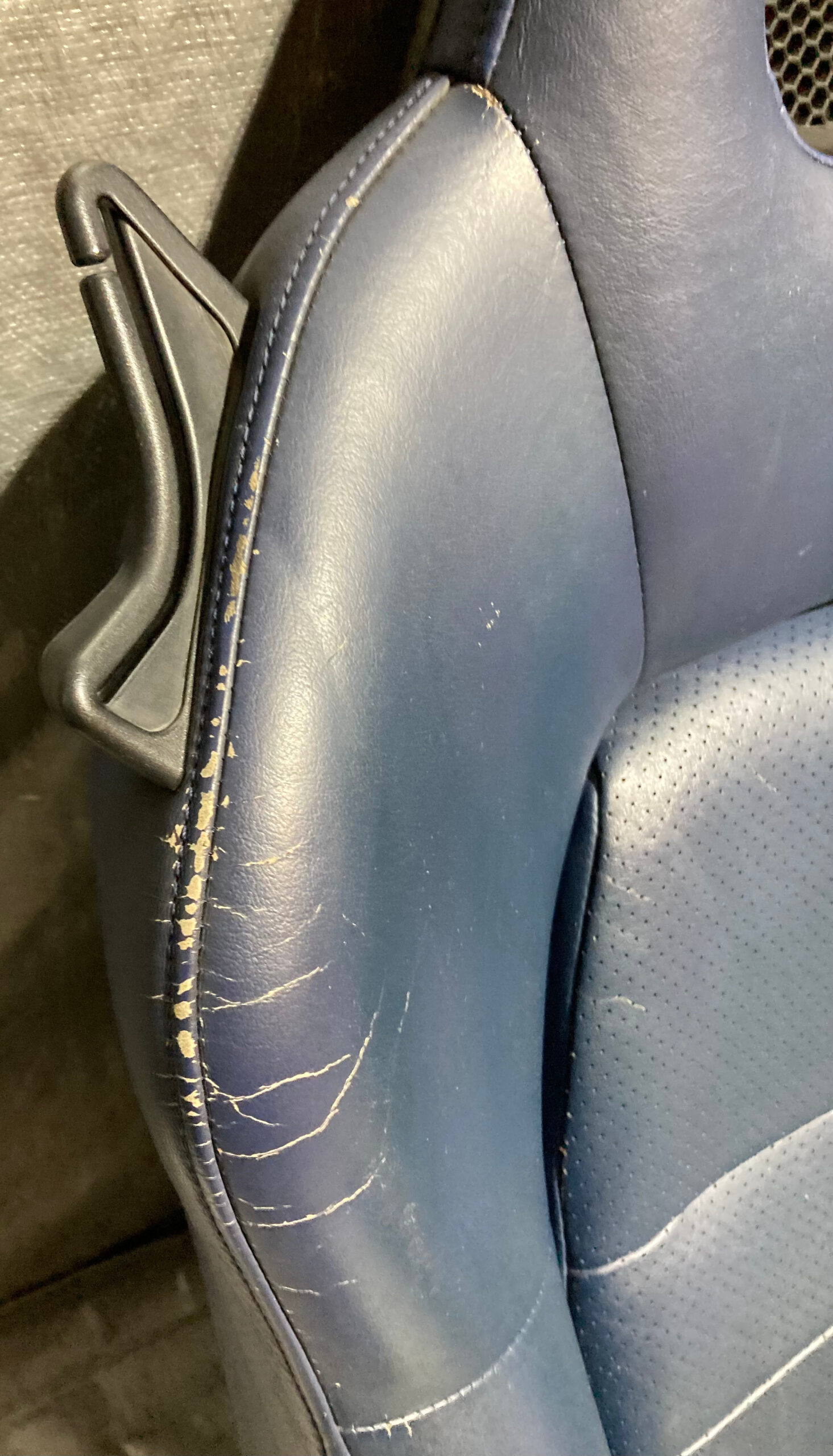 2000-2005 Honda S2000 OEM Blue Leather Seats / Pair *DAMAGE* / HS005 - Image 18