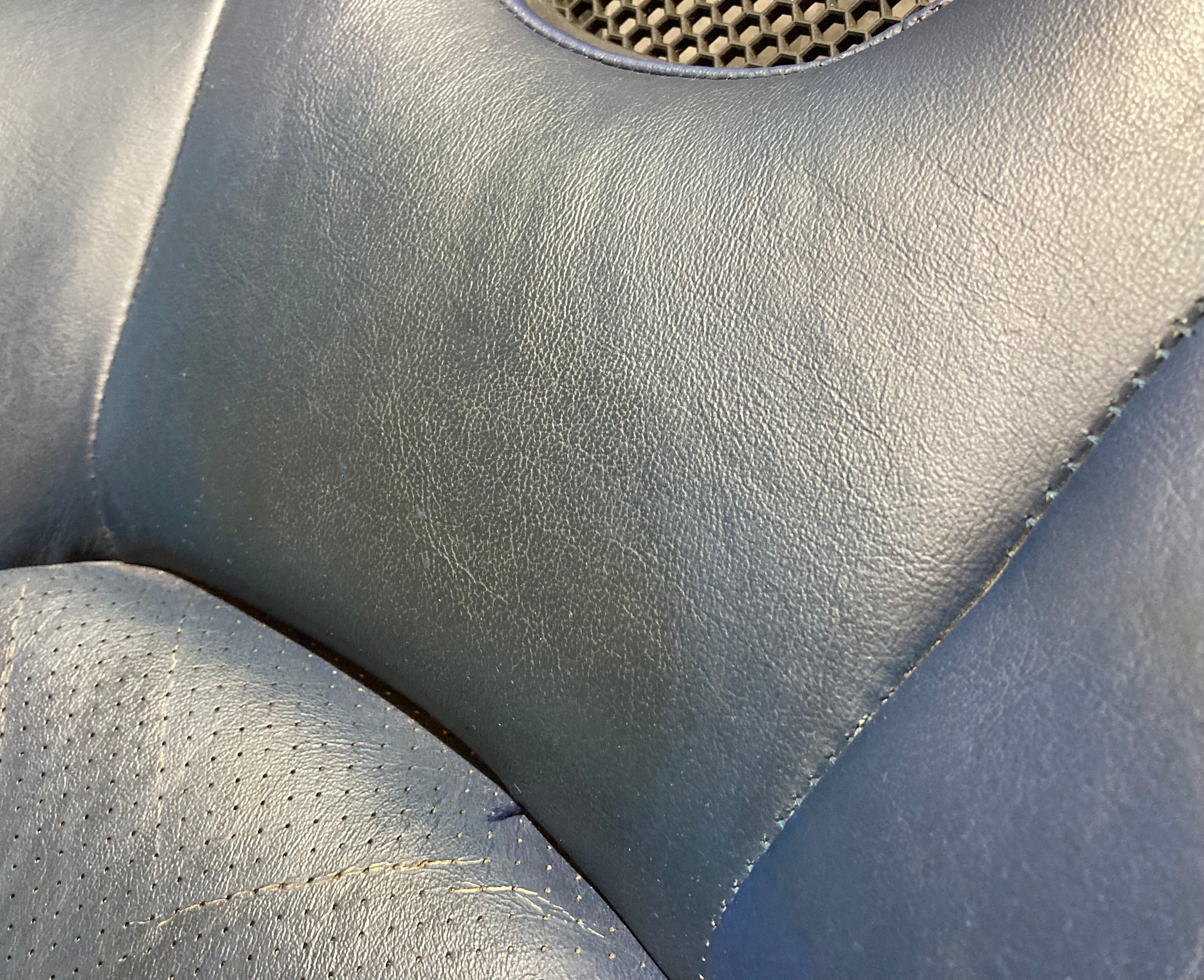 2000-2005 Honda S2000 OEM Blue Leather Seats / Pair *DAMAGE* / HS005 - Image 7