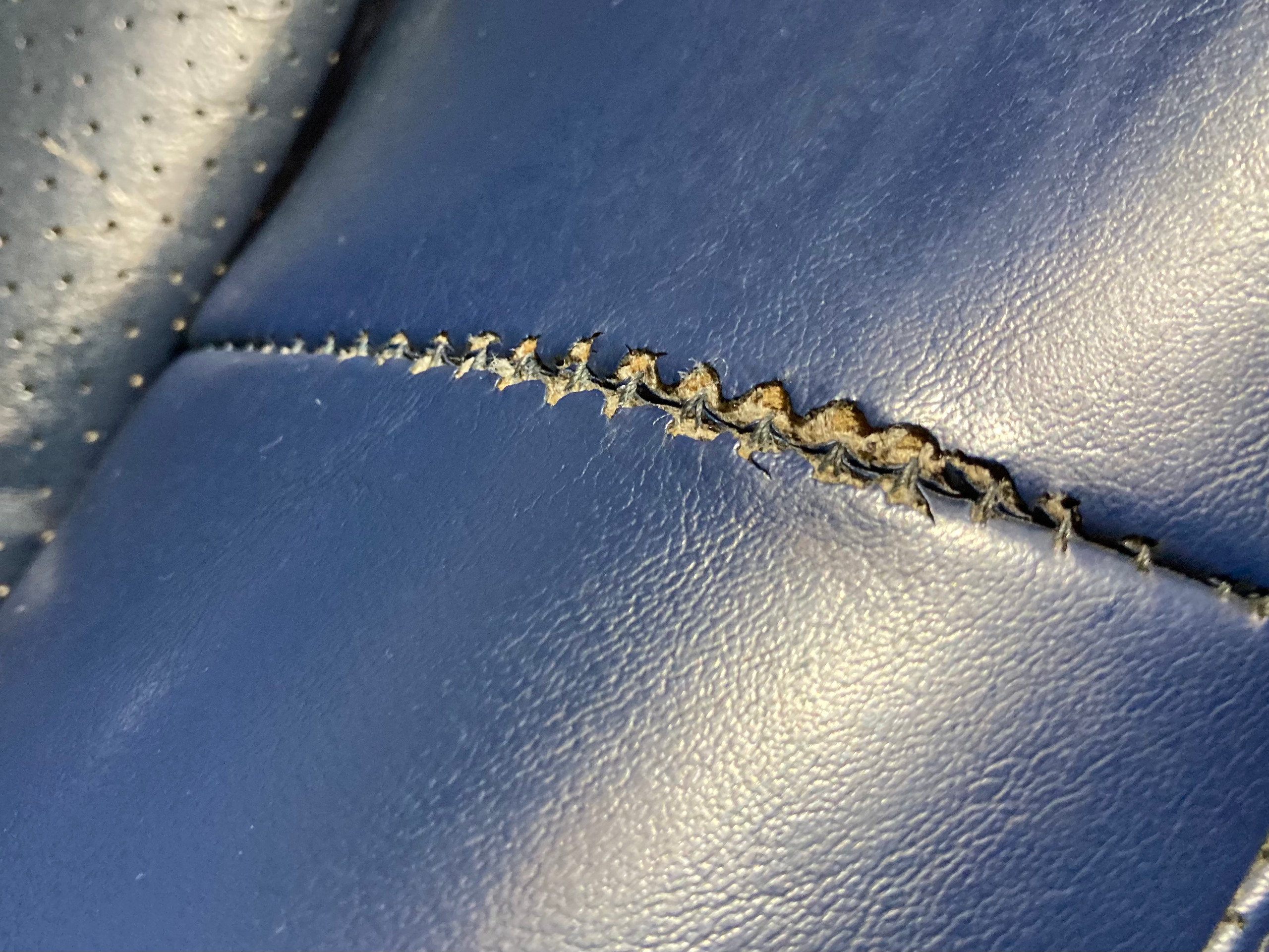 2000-2005 Honda S2000 OEM Blue Leather Seats / Pair *DAMAGE* / HS005 - Image 5