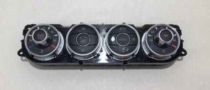 2009-2016 BMW E89 Z4 Automatic Climate Control Switches / 61319236918 / Z4907