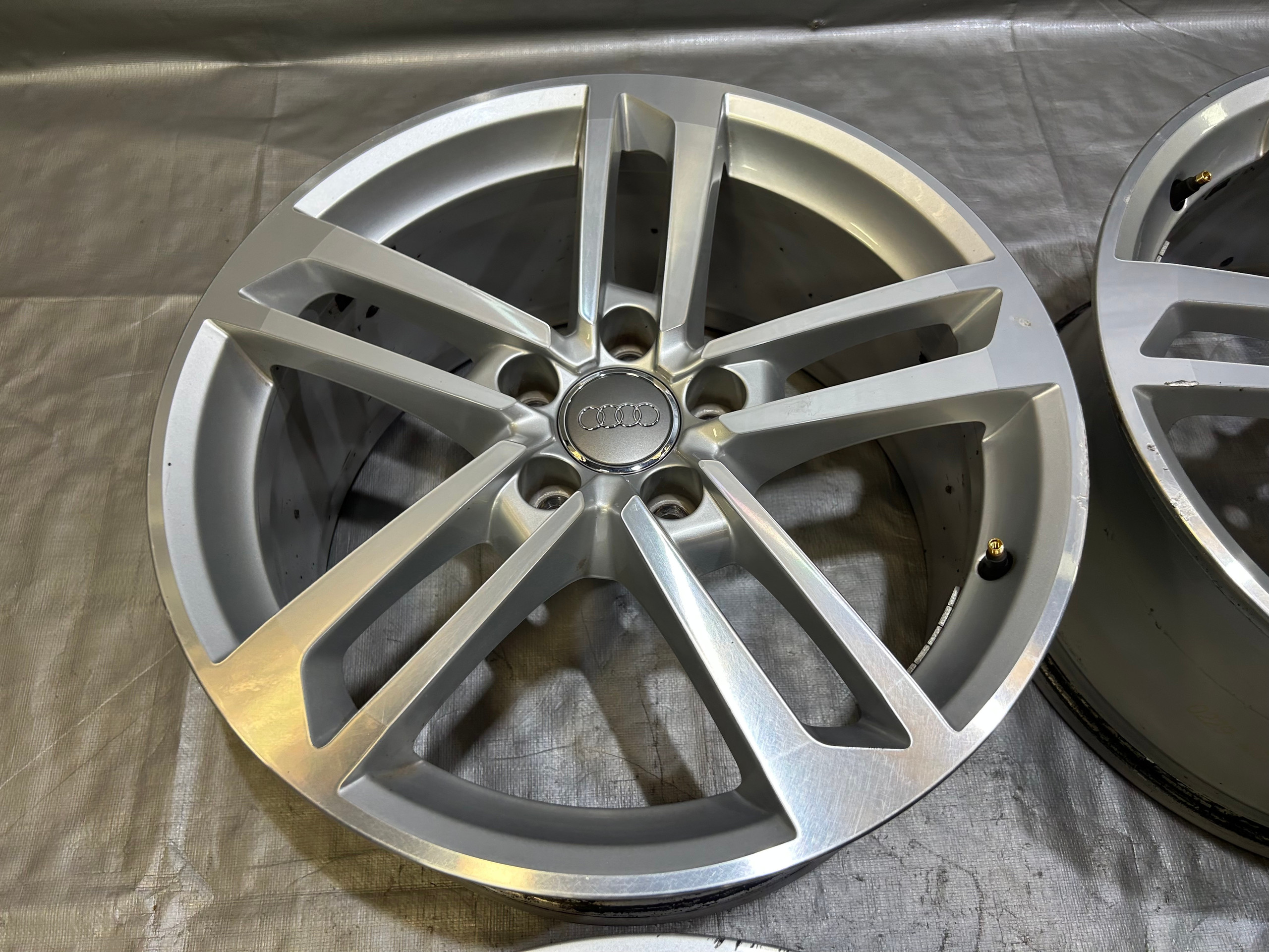 2016-2023 Audi TT Quattro 18x8.5" Wheels Rims / Set of 4 / *DAMAGE* / T3003 - Image 4