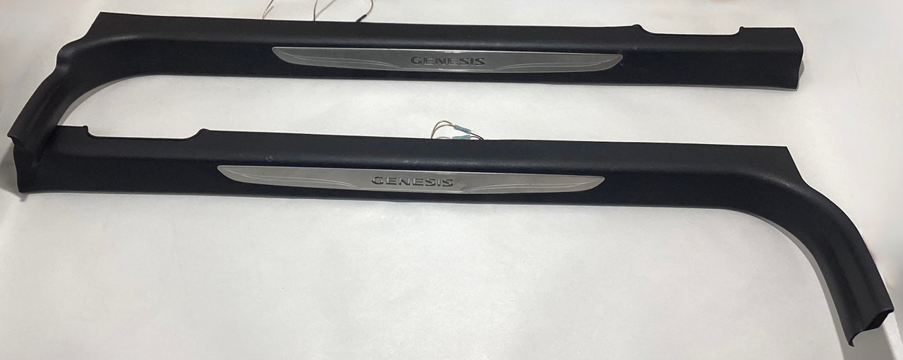 2010-2012 Hyundai Genesis Coupe Illuminated Door Sill Scuff Plate Panels / HG032