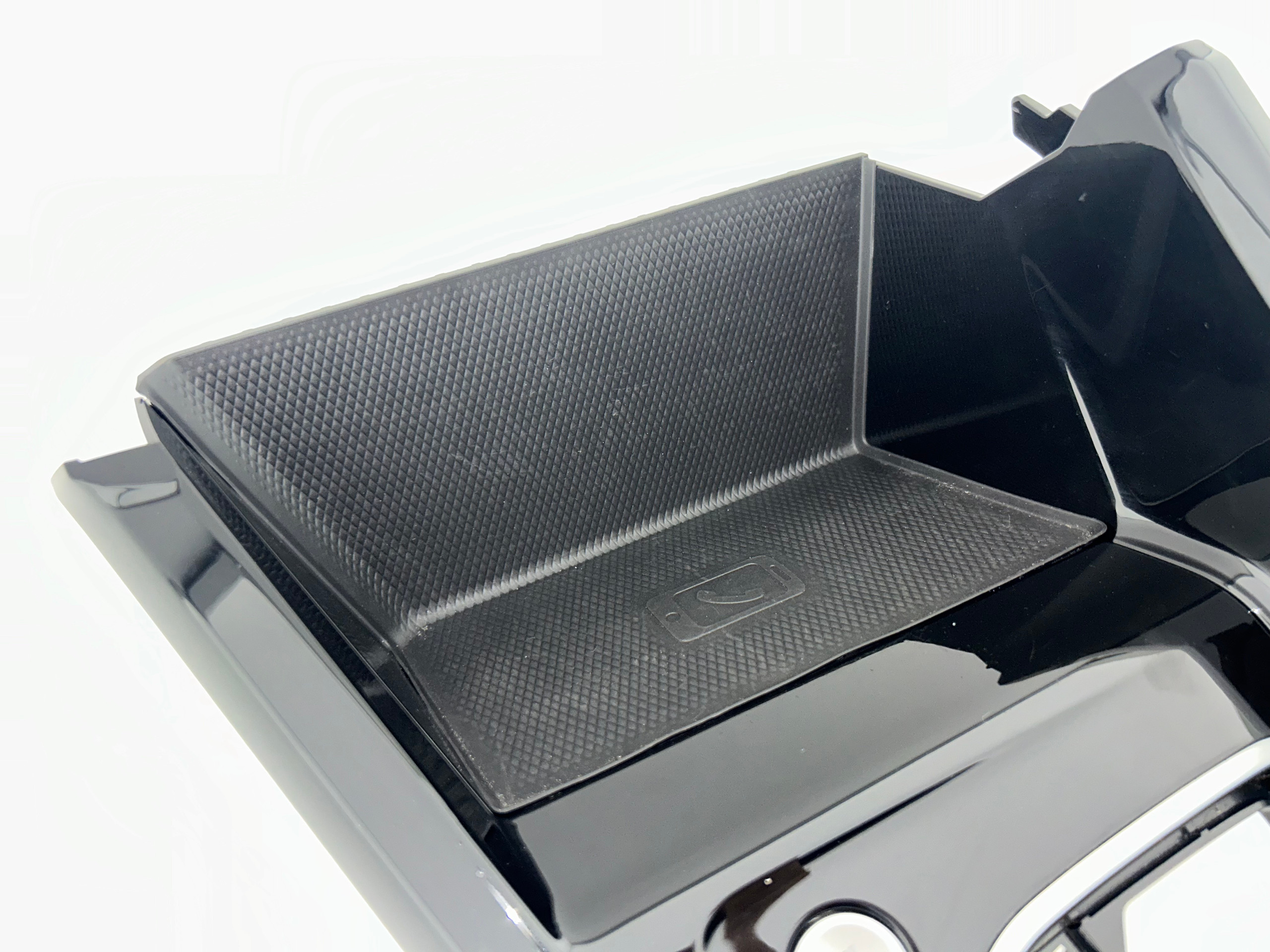 2022-2024 Volkswagen MK8 GTI Shifter Surround Console Trim Panel / Wireless Charger / M8002 - Image 7
