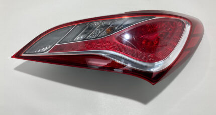 2013-2016 Hyundai Genesis Coupe Passenger Side Tail Light / OEM /   HG029