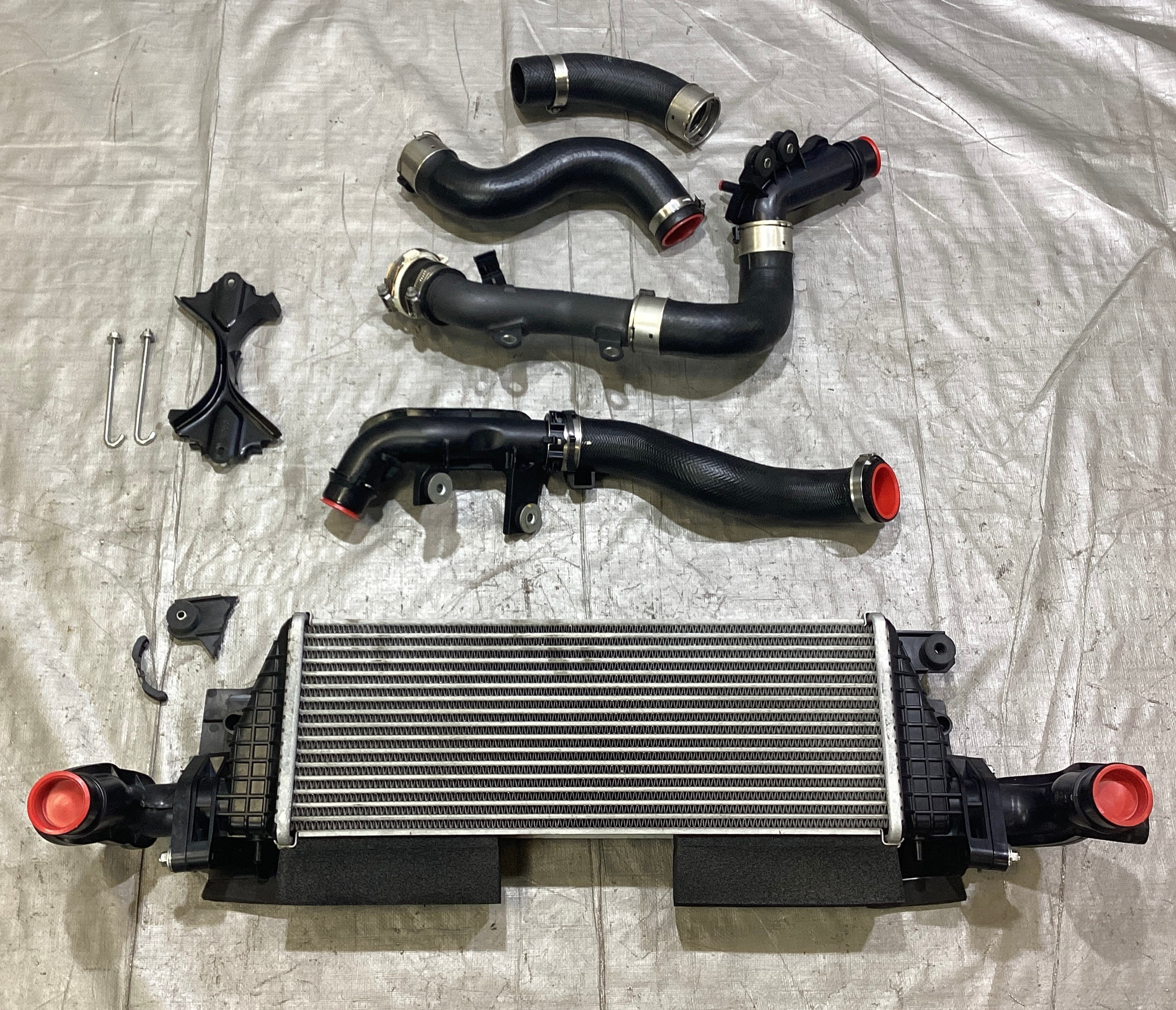 2017-2020 Fiat 124 Spider Intercooler w/ Piping Set *DAMAGE* / FD019 - Image 2