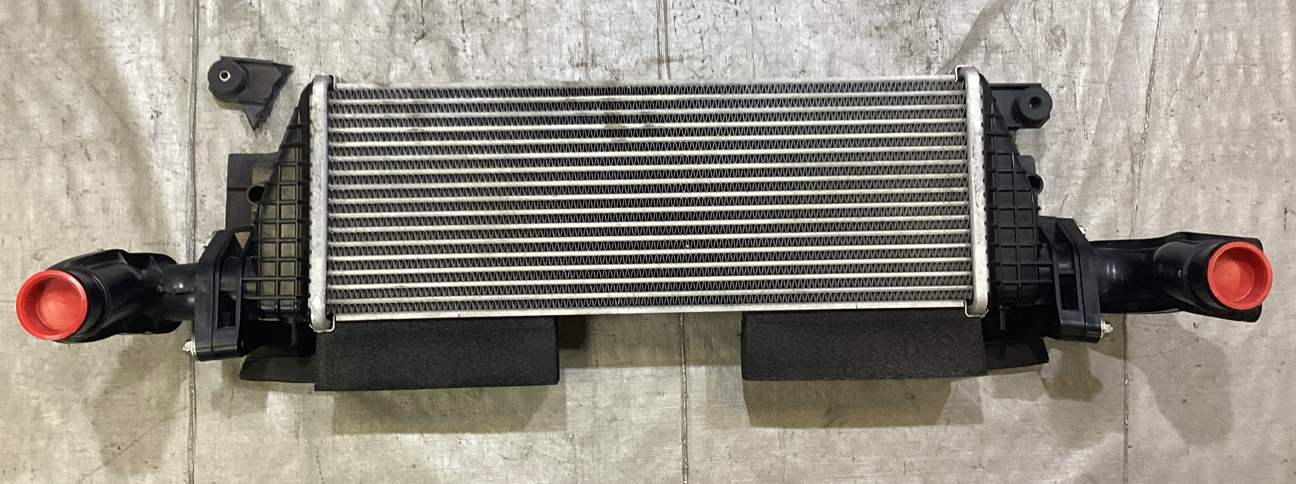 2017-2020 Fiat 124 Spider Intercooler w/ Piping Set *DAMAGE* / FD019 - Image 3