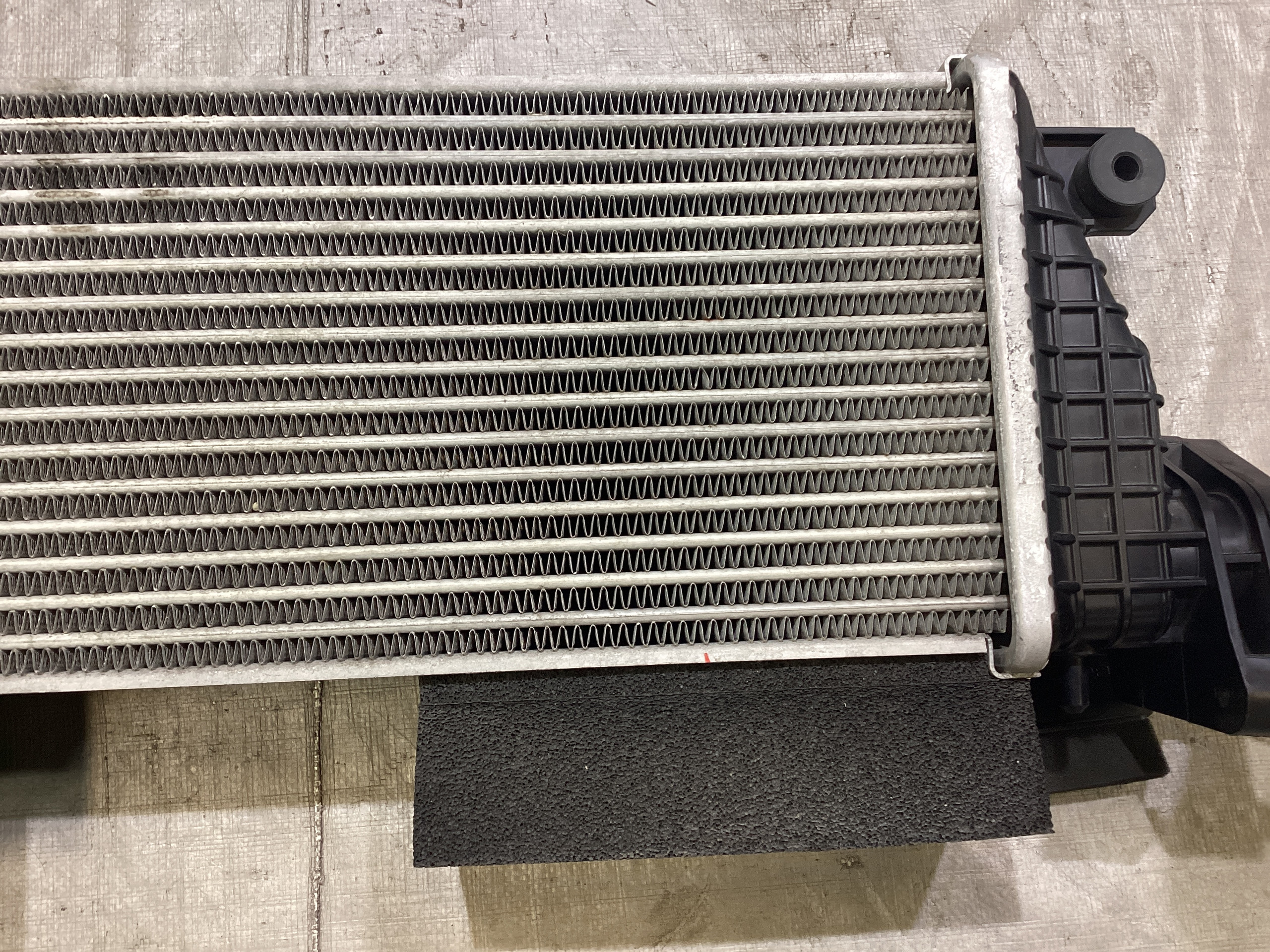 2017-2020 Fiat 124 Spider Intercooler w/ Piping Set *DAMAGE* / FD019 - Image 8