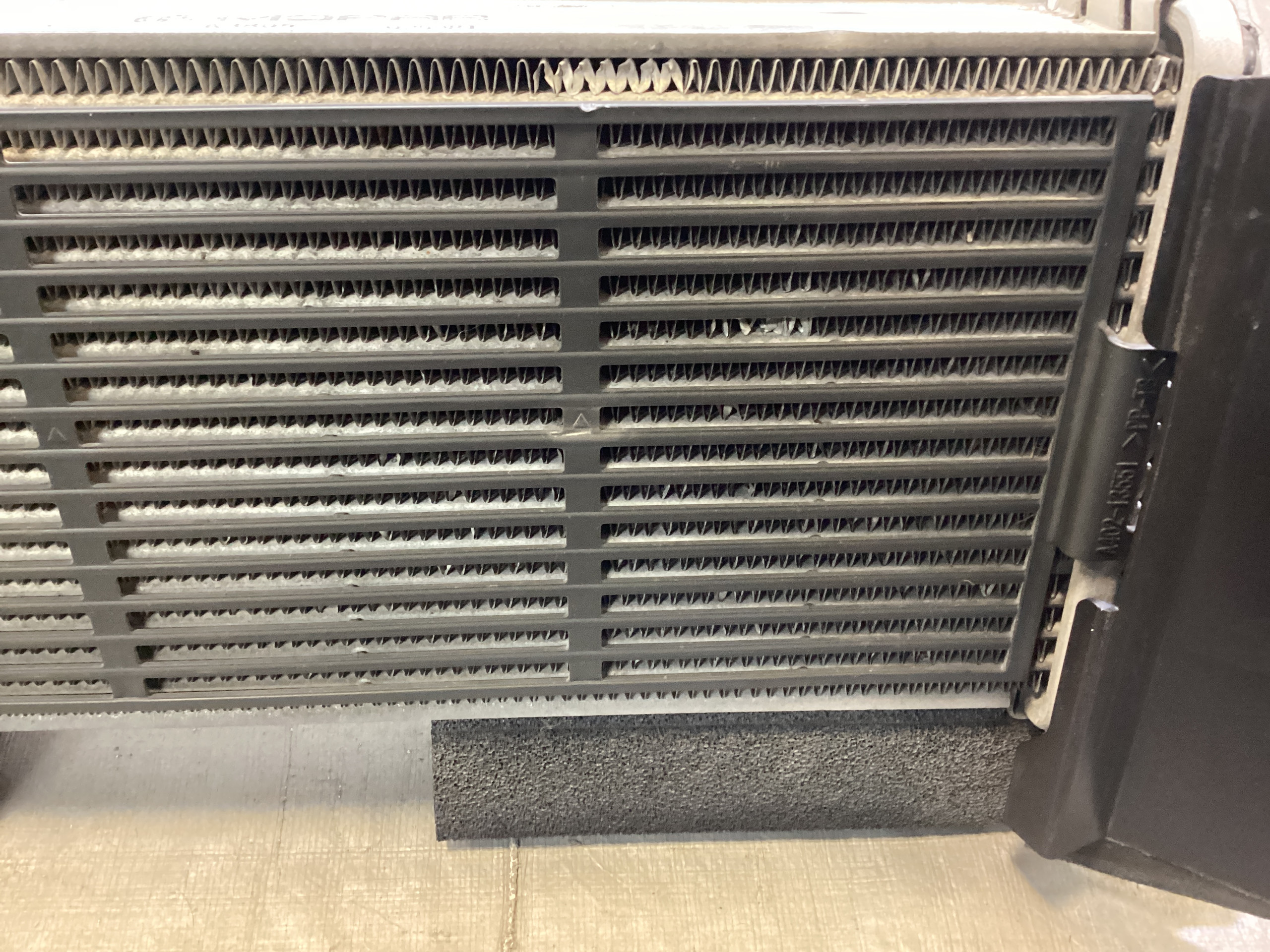 2017-2020 Fiat 124 Spider Intercooler w/ Piping Set *DAMAGE* / FD019 - Image 13