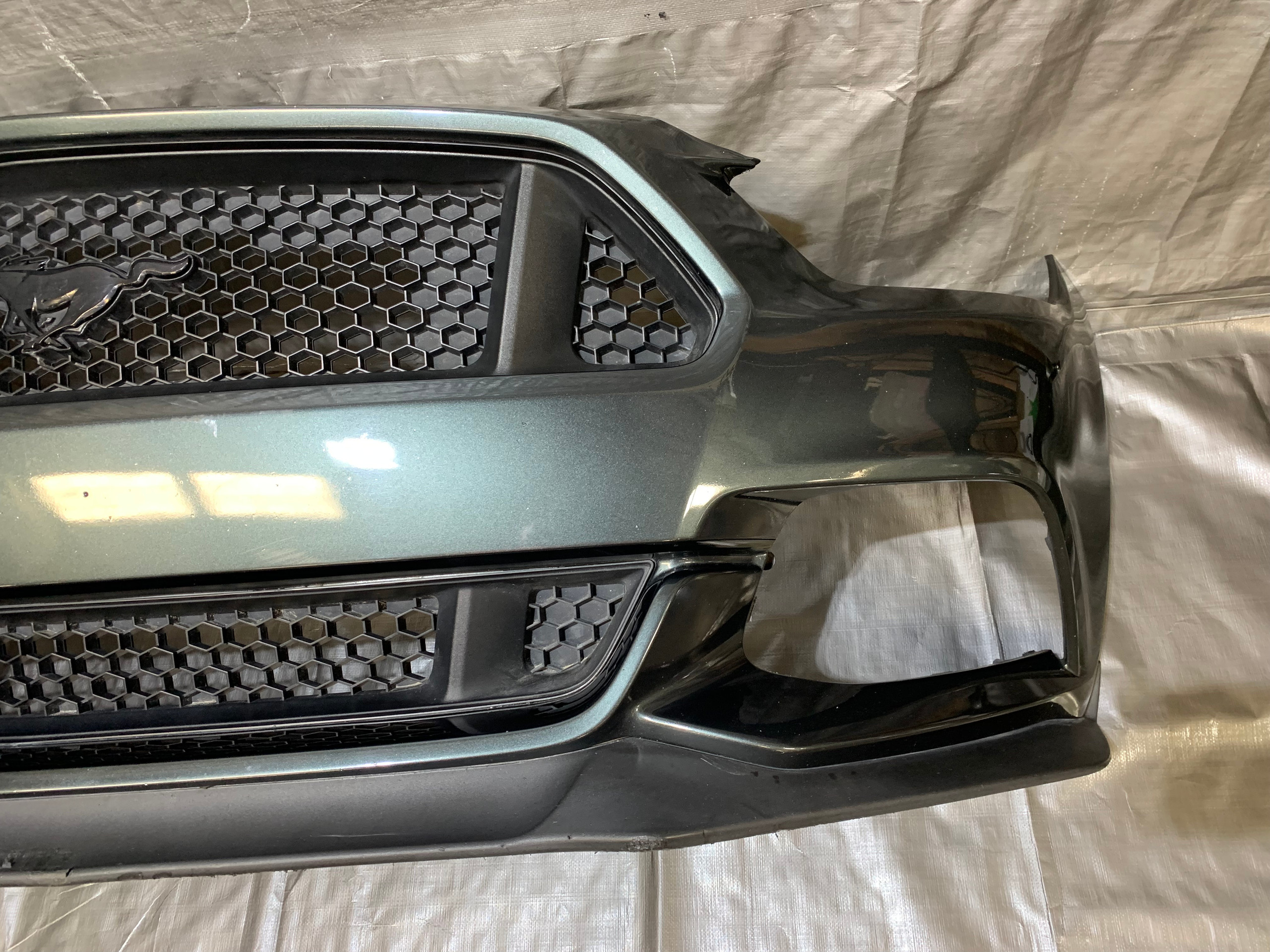 2015-2017 Ford Mustang GT 5.0 Front Bumper Cover w/ Grilles / DAMAGE / FM008 - Image 4