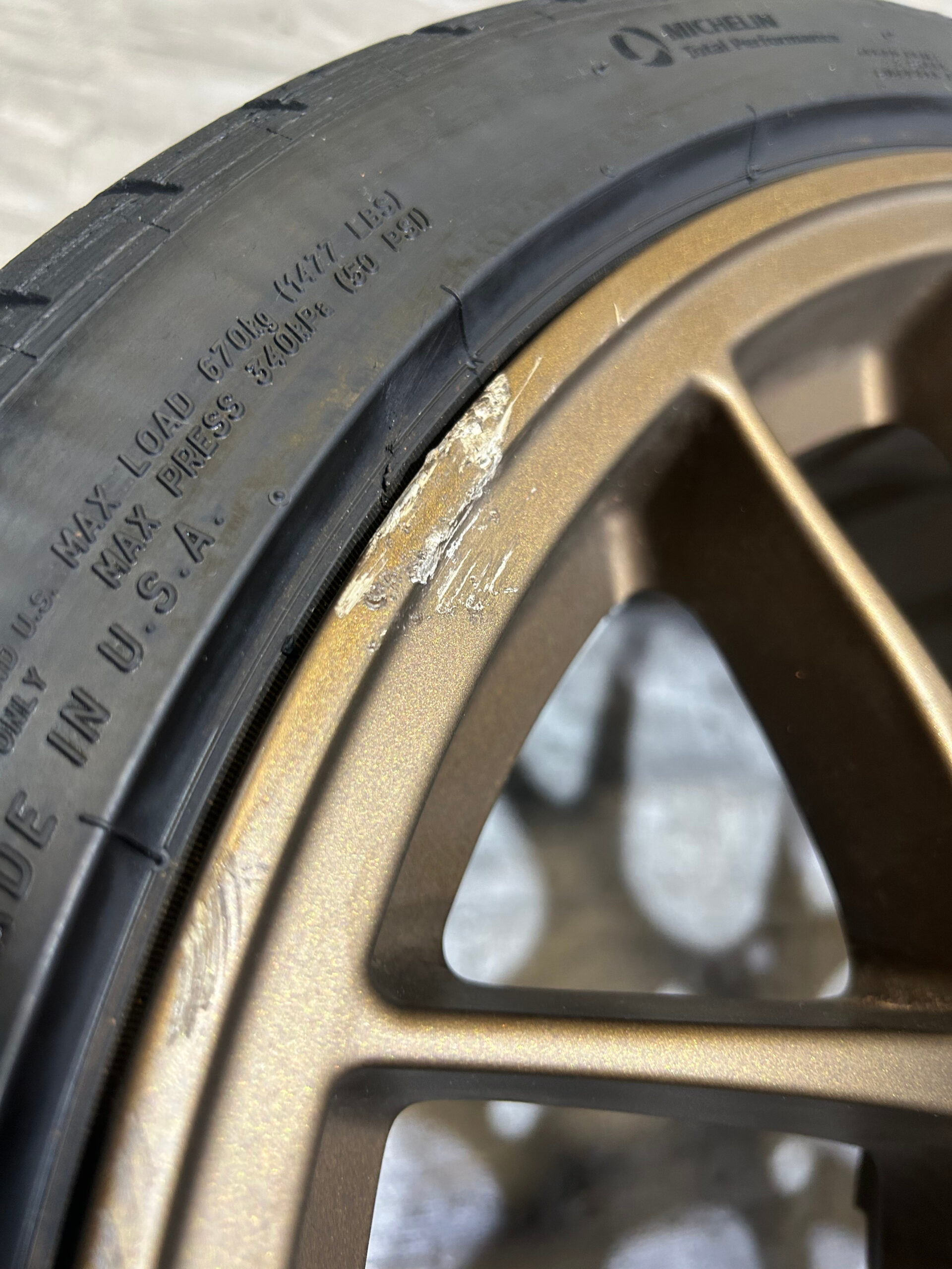 Single 18x9" APEX EC-7 Wheel Rim w/ Michelin Tire / 5x120mm / B2005 - Image 11