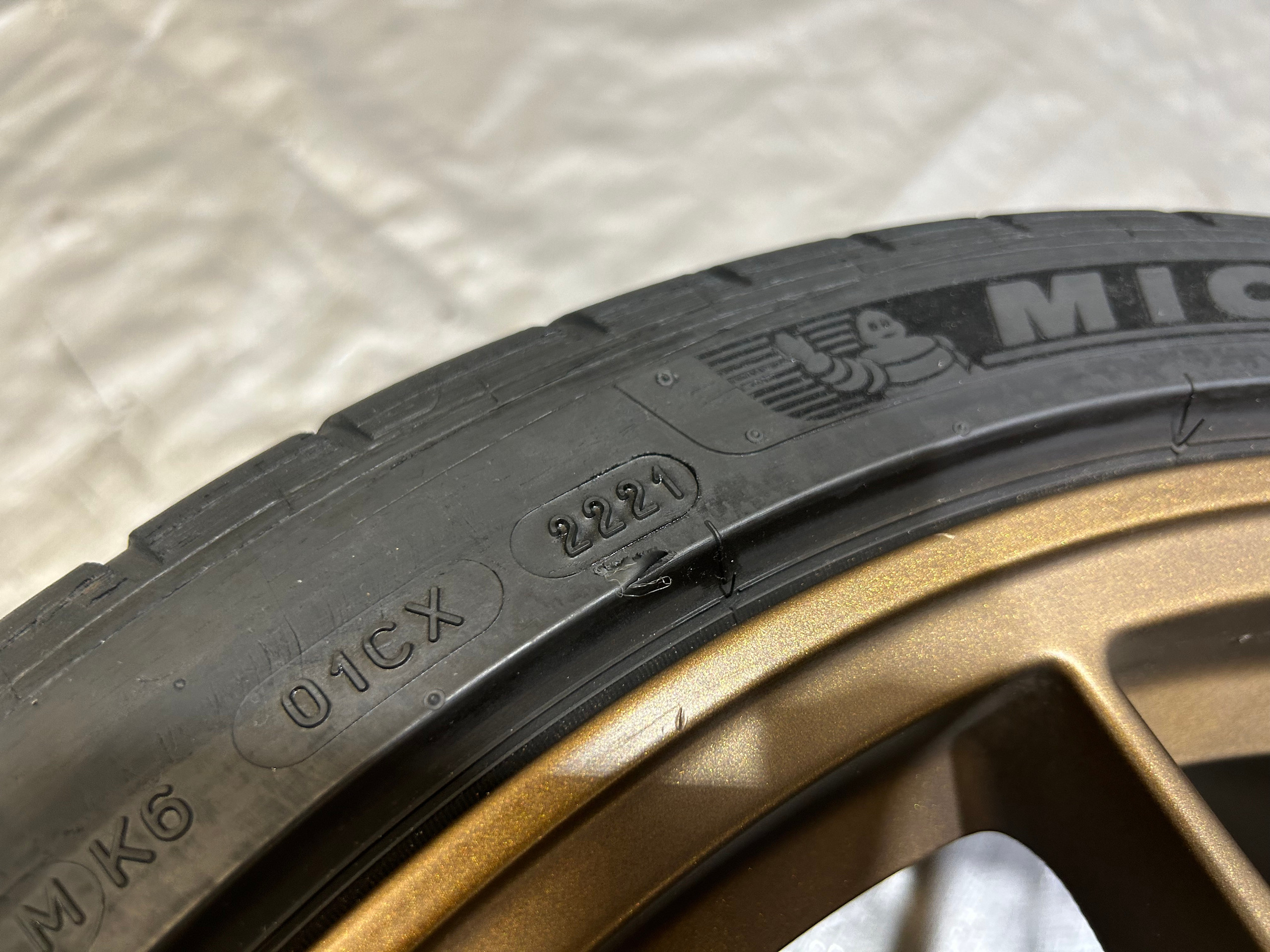 Single 18x9" APEX EC-7 Wheel Rim w/ Michelin Tire / 5x120mm / B2005 - Image 14