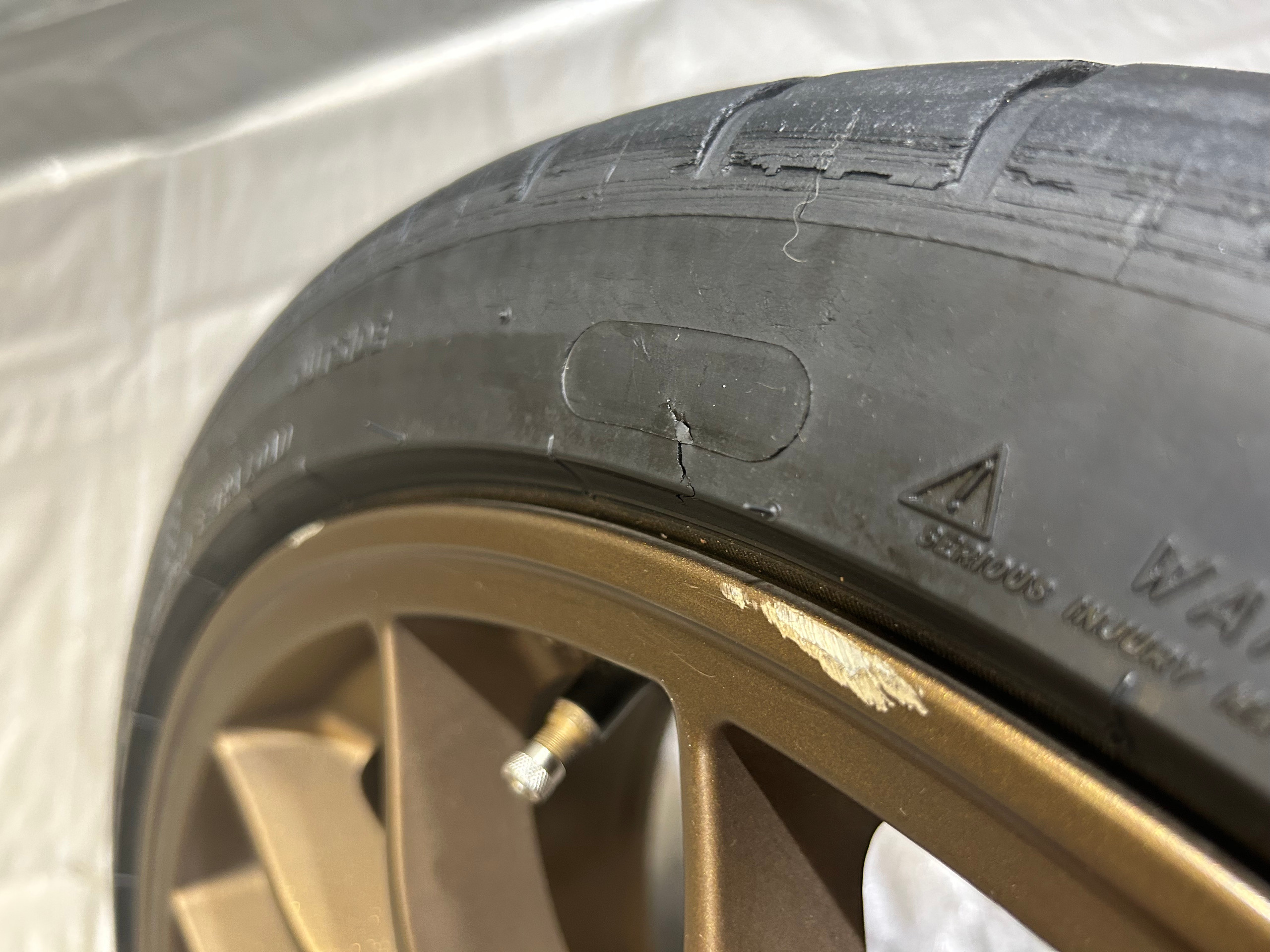 Single 18x9" APEX EC-7 Wheel Rim w/ Michelin Tire / 5x120mm / B2005 - Image 13