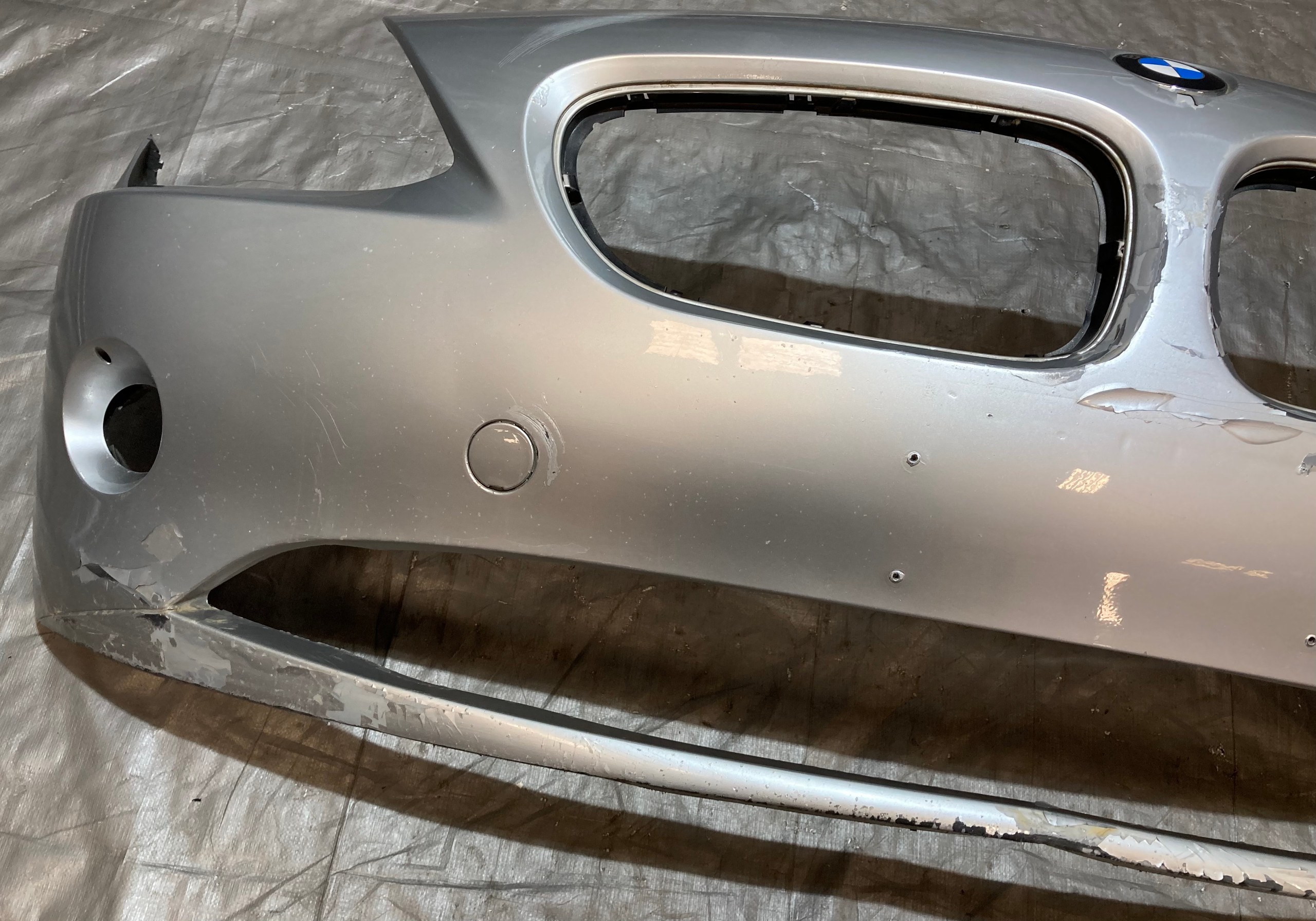 2003-2005 E85 E86 BMW Z4 Front Bumper Cover *DAMAGE* / Z4057 - Image 8