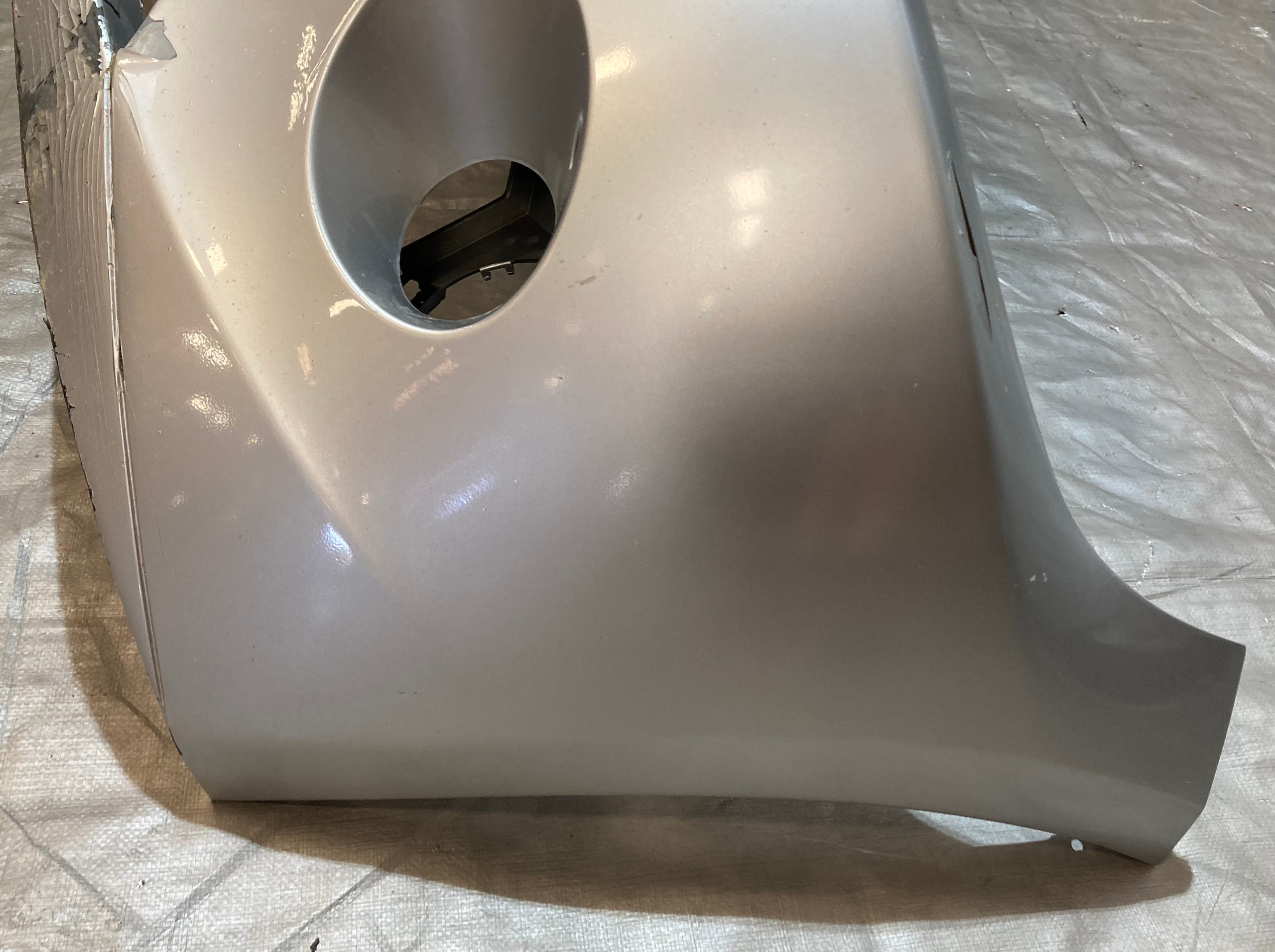 2003-2005 E85 E86 BMW Z4 Front Bumper Cover *DAMAGE* / Z4057 - Image 16