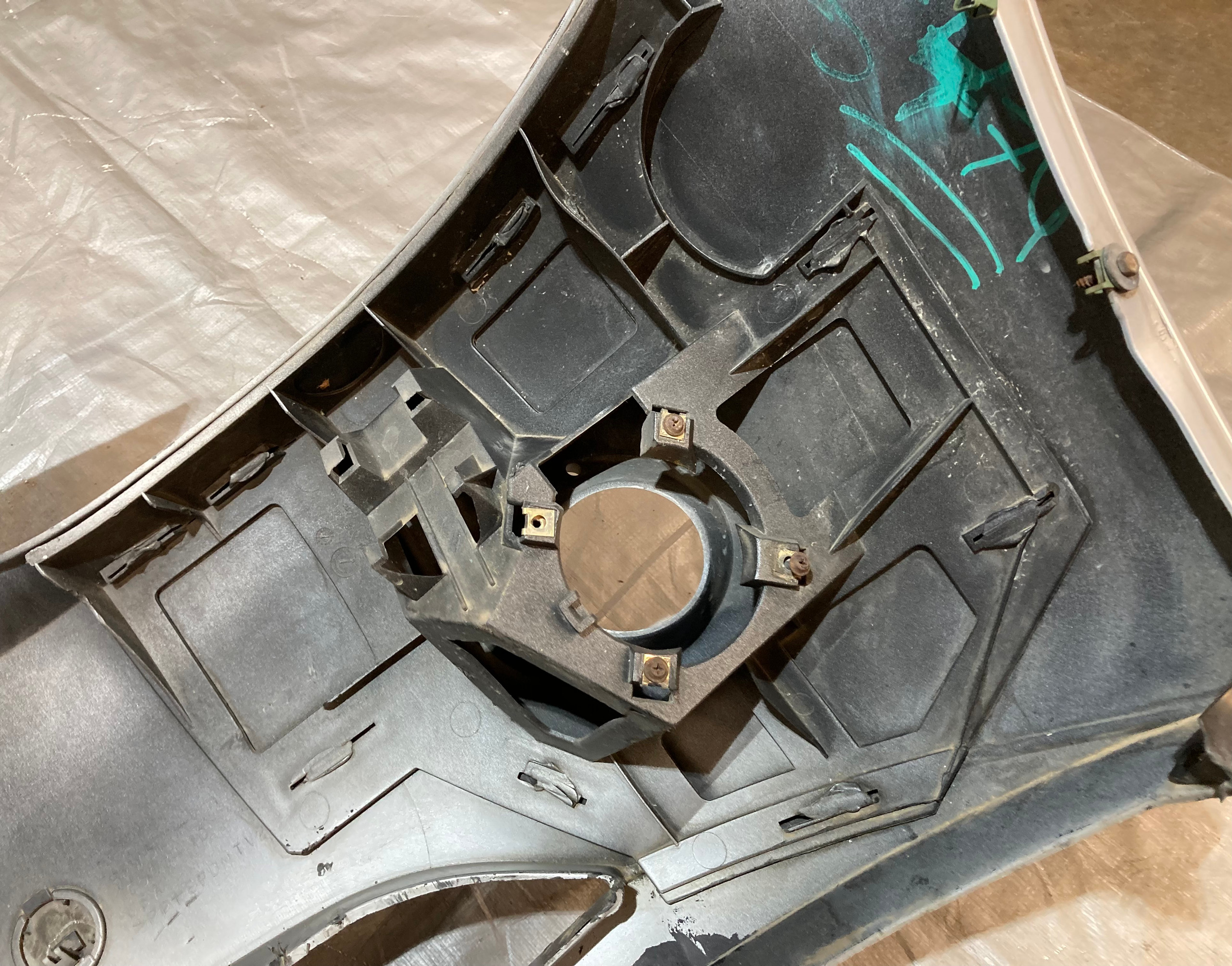 2003-2005 E85 E86 BMW Z4 Front Bumper Cover *DAMAGE* / Z4057 - Image 10