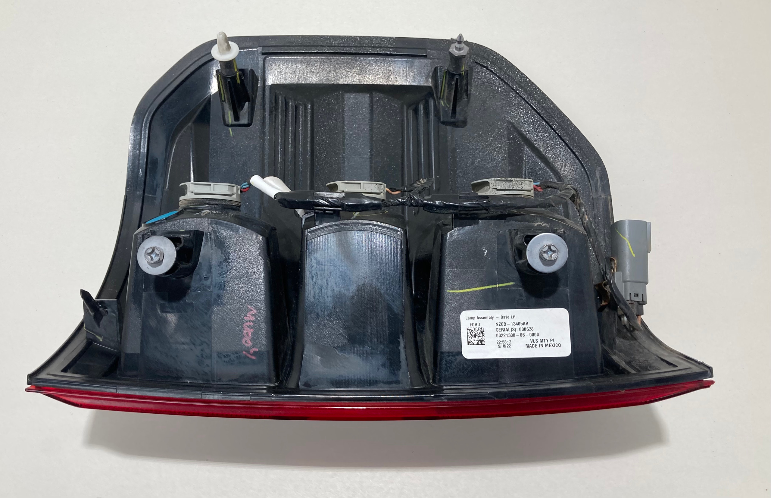 2022-2023 Ford Maverick XLT Driver Side Tail Light / MV004 - Image 12