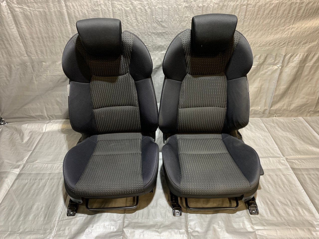 2010-2012 Hyundai Genesis Coupe Black Cloth Front Seats / Pair / HG020
