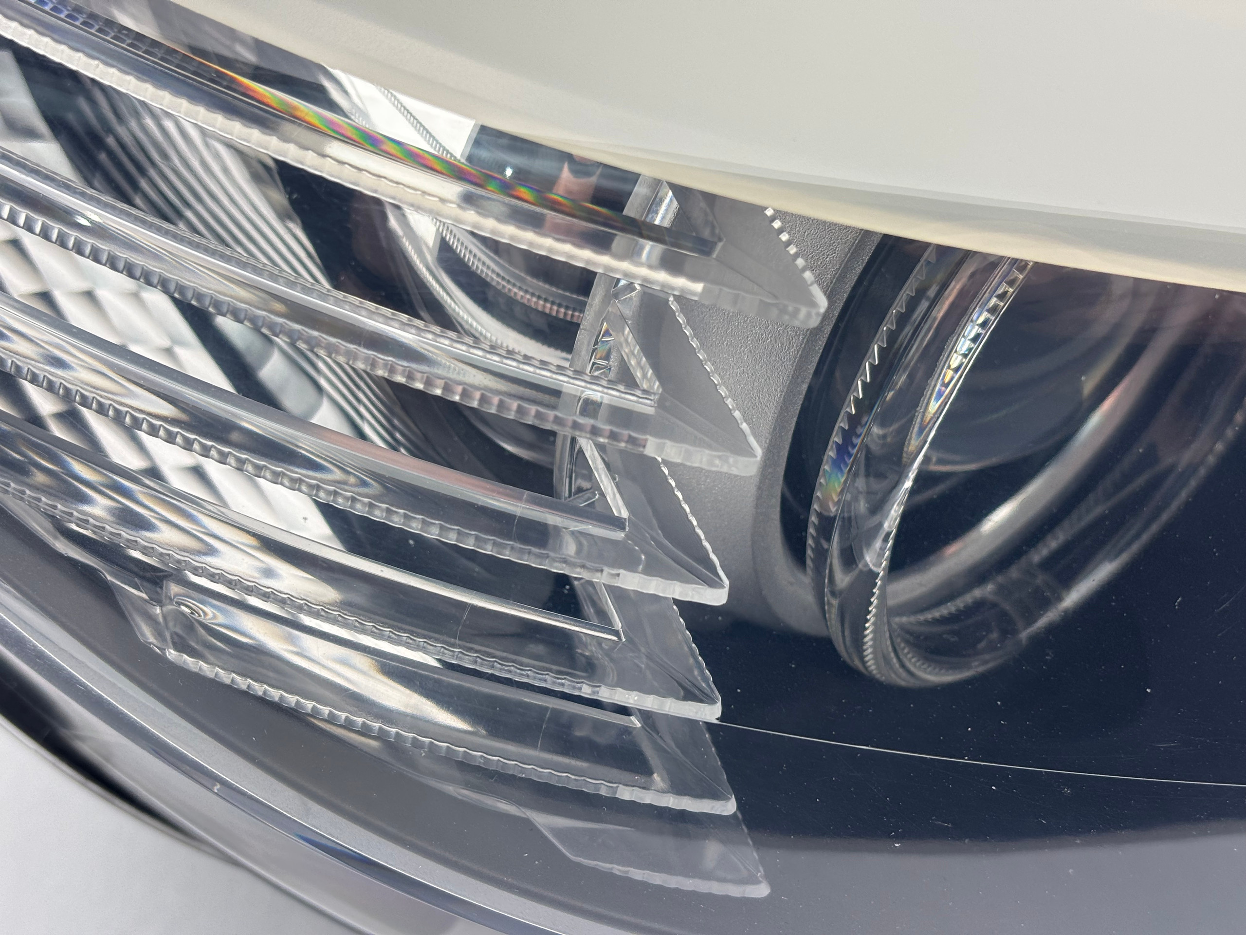 2009-2013 BMW E89 Z4 Passenger Side Xenon HID Adaptive Headlight / Z4908 - Image 10