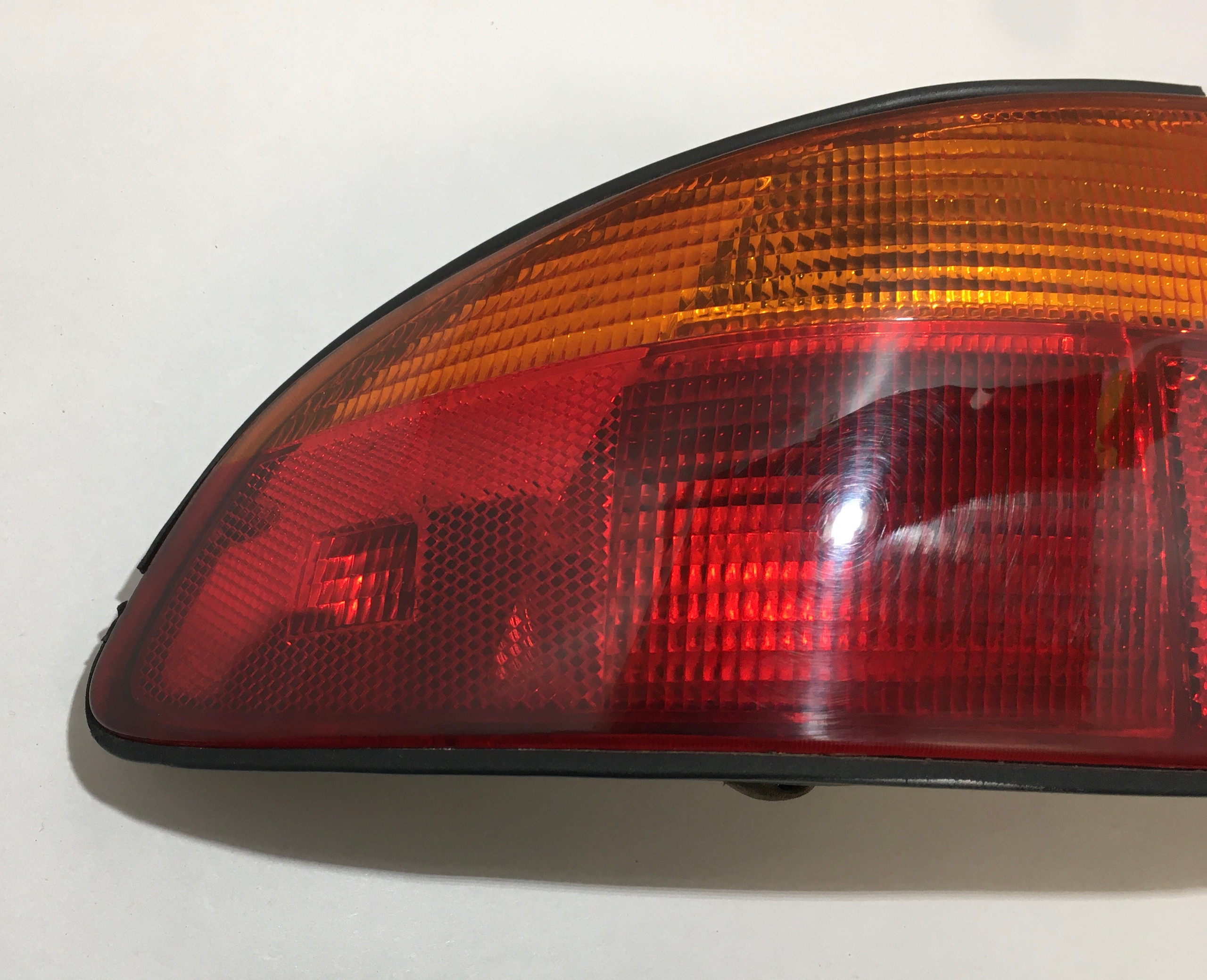 1996-1998 BMW Z3 Driver Side Taillight Assembly / OEM / Z3007 - Image 3