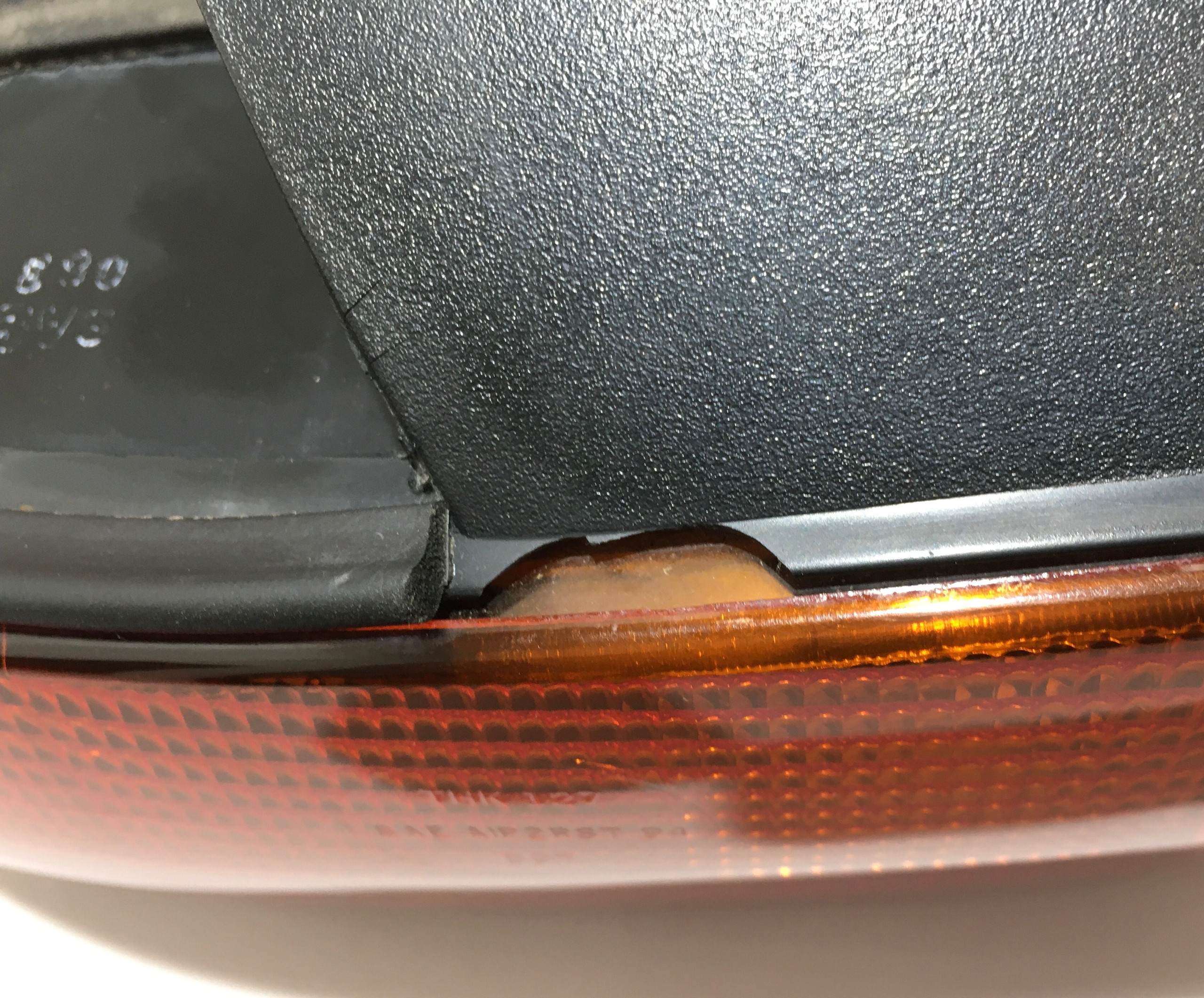 1996-1998 BMW Z3 Driver Side Taillight Assembly / OEM / Z3007 - Image 9