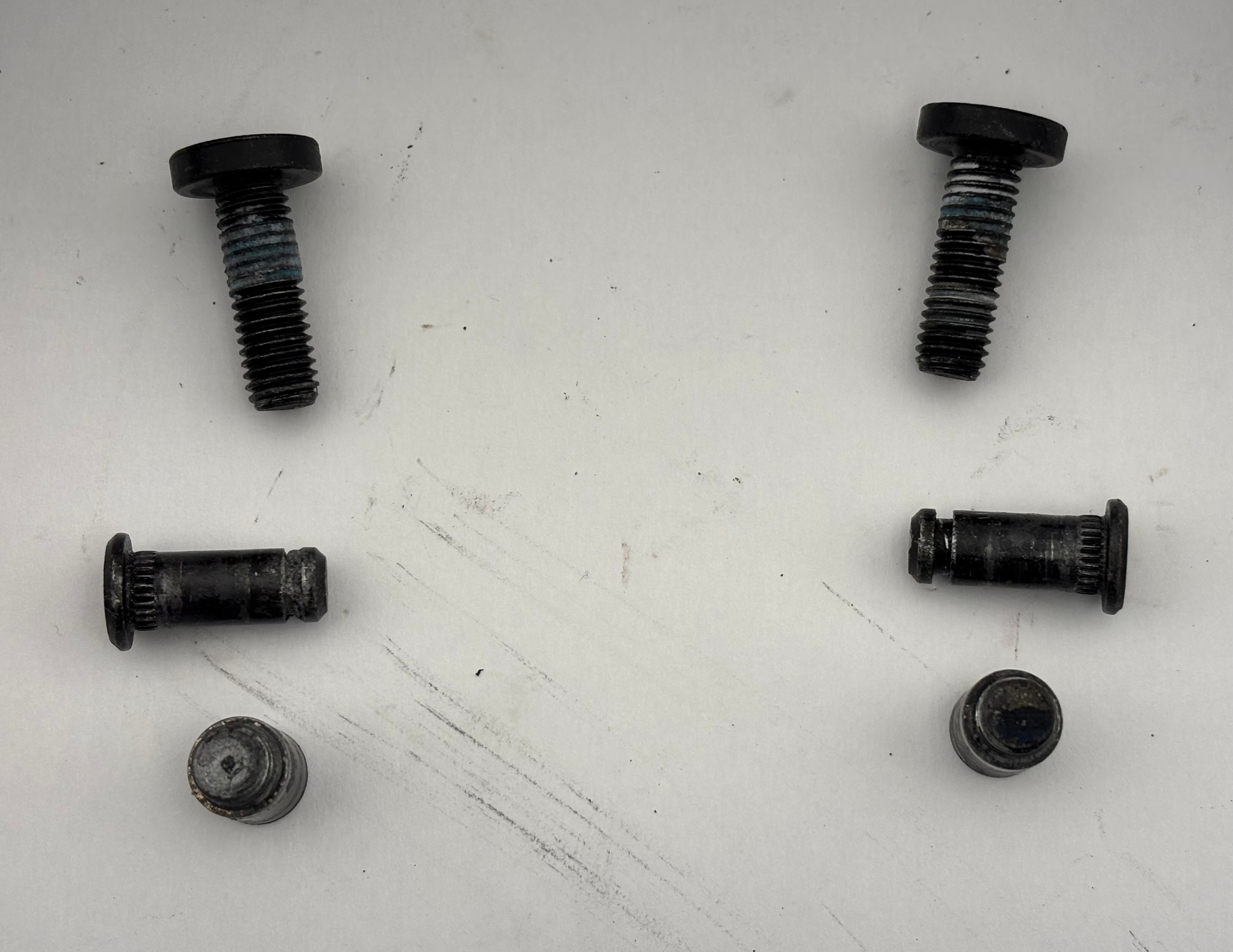 2003-2008 E85 BMW Z4 Convertible Top Hydraulic Lift Cylinder Hinges / Pair / OEM / Z4064 - Image 6