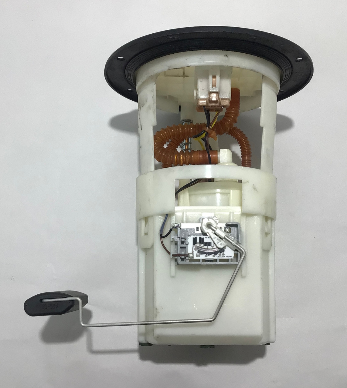 2010-2012 Hyundai Genesis Coupe 3.8l OEM Fuel Pump Assembly 31110-2M500 / 98K HG024