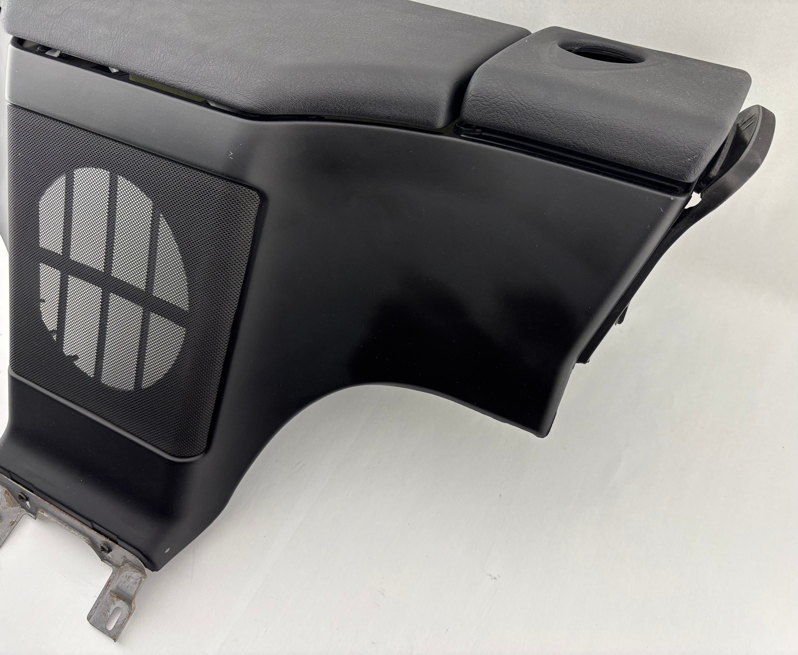 1999-2002 BMW Z3 Roadster Rear Console Subwoofer Housing / Black / DAMAGE / Z3038 - Image 11
