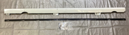 2015-2017 Volkswagen MK7 Golf R Passenger Side Skirt Rocker Panel Trim / Oryx White Pearl M7R09
