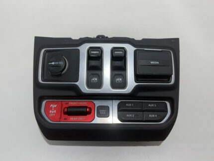 2018-2021 Jeep Wrangler JL 2DR Rubicon Window Switches / Auxiliary Switch Panel / JL011